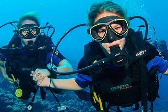 diving