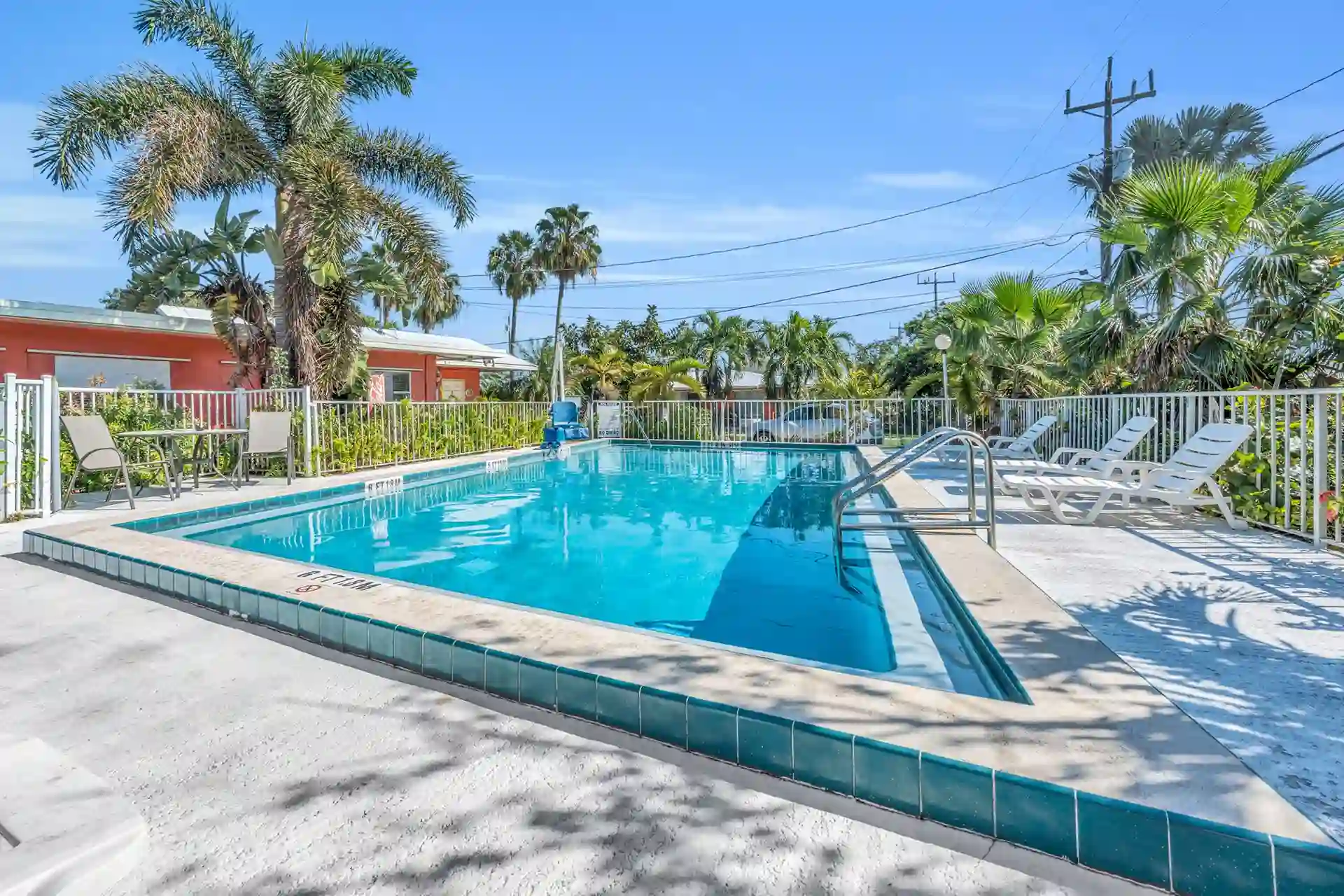 Sea Dell Motel | Marathon, FL | Pool